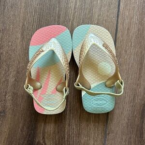 Baby Golden Strap Havaianas Flip Flop Sandals